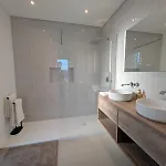 Villa Caparica Sun & Serenity *