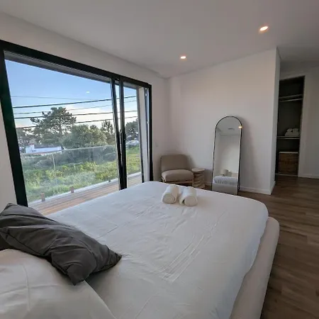 Villa Caparica Sun & Serenity