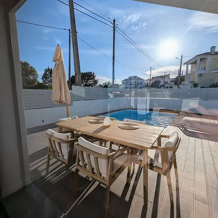 Caparica Sun & Serenity تشارنكه
